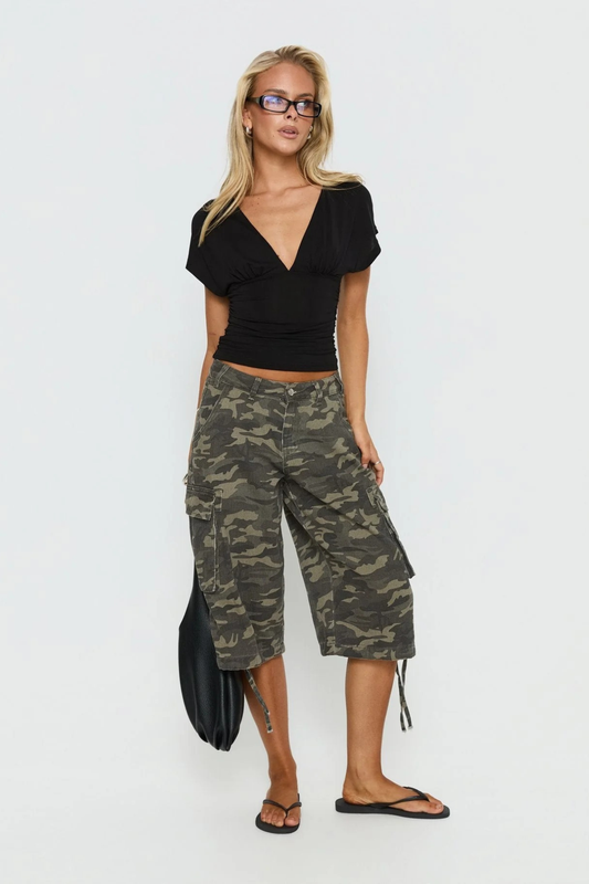 Bermuda cargo donna lunghi effetto mimetico oversize utility streetwear
