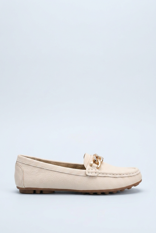 Beige mocassini morbidi catena oro side