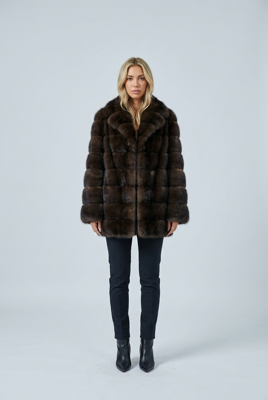 Sable cappotto pelliccia ecologica effetto zibellino marrone collo revers front