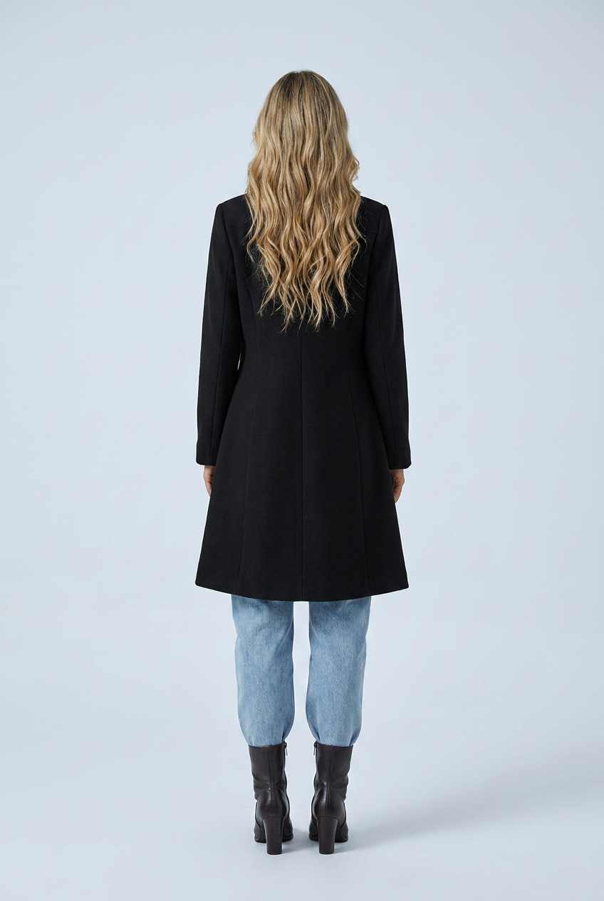 Black cappotto linea A abbottonato collo alto svasato effetto lana back