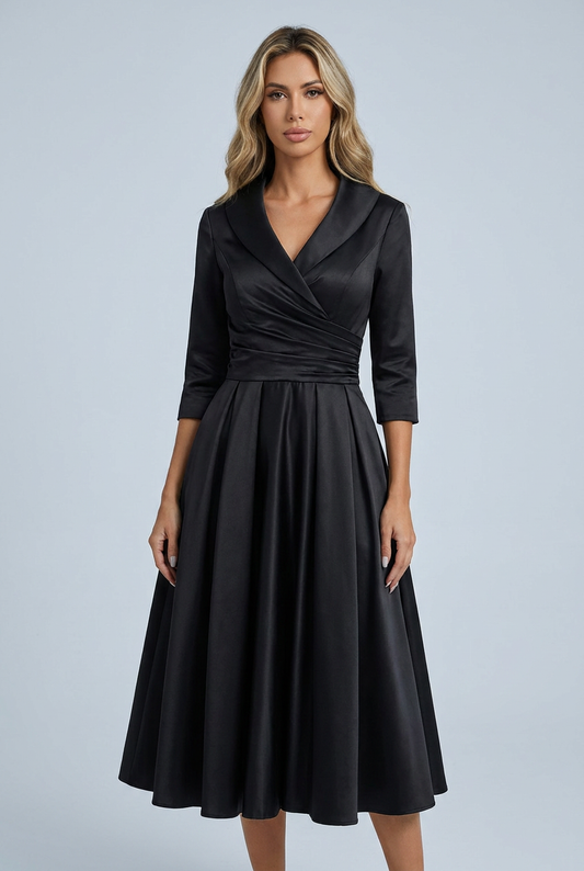 Black abito midi raso svasato revers gonna plissettata closeup