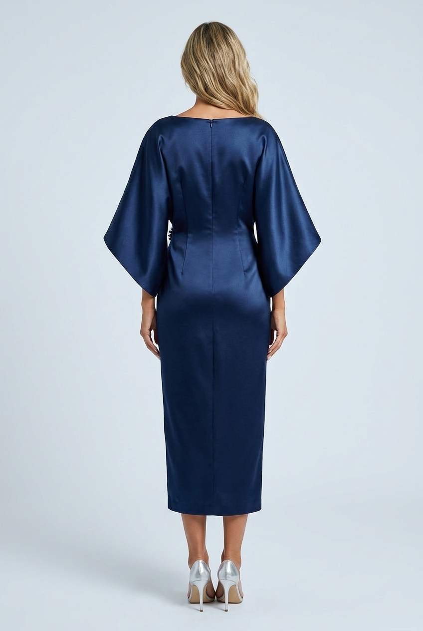 Navy abito midi raso manica kimono scollo barca broche vita back